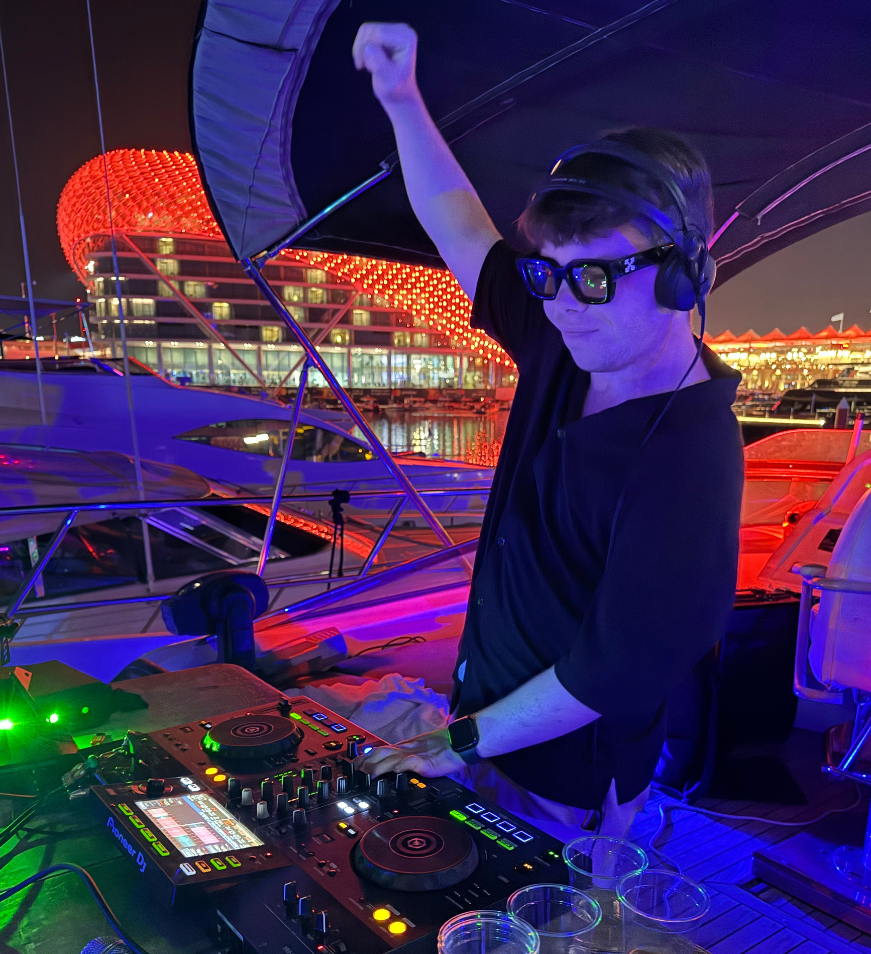 Michael Crestan DJ set at F1 Abu Dhabi GP, Yas Marina